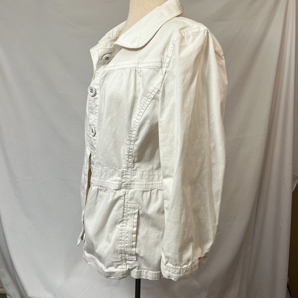 Caslon jacket ¾ sleeve lightweight white button close - Picture 3 of 6